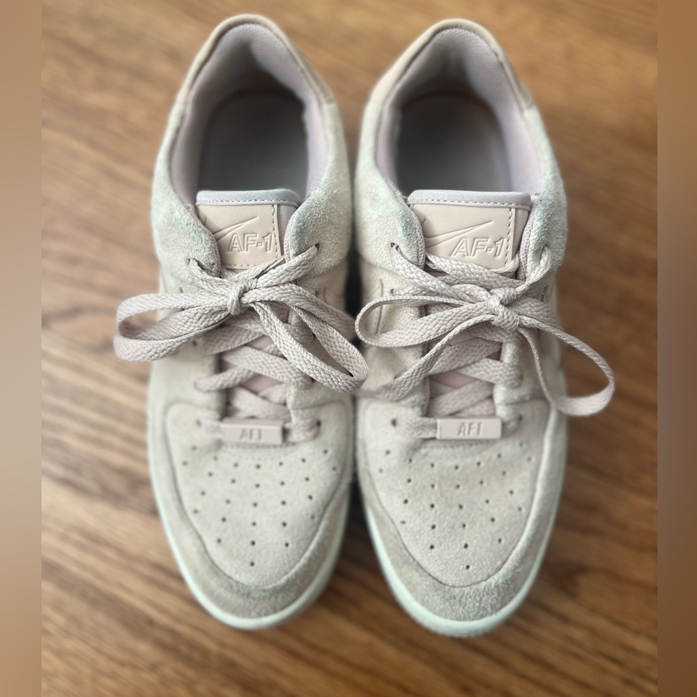 Nike Air Force 1 platform sneaker - Picture 2 of 8